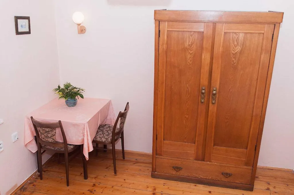 B&B Ivana Prag Oda ve Kahvaltı