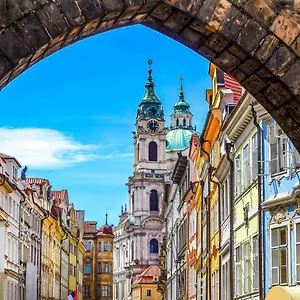 Charles Bridge & Hostel